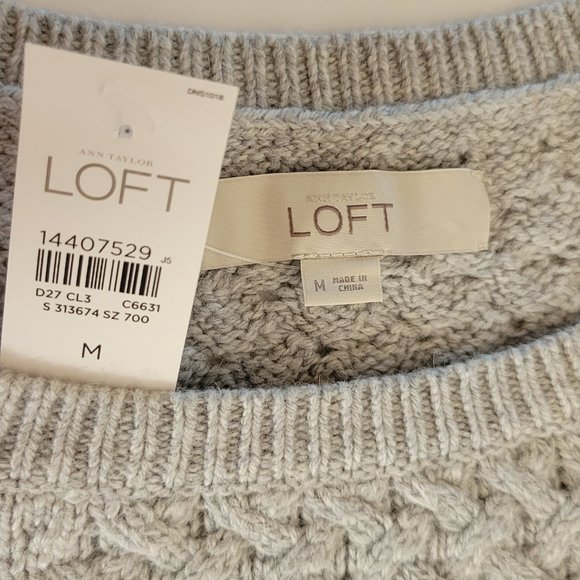 NEW, LOFT Multi Cable Design, Loose Fit, Ladies Grey Crew Neck Sweater, Size M - Picture 3 of 11